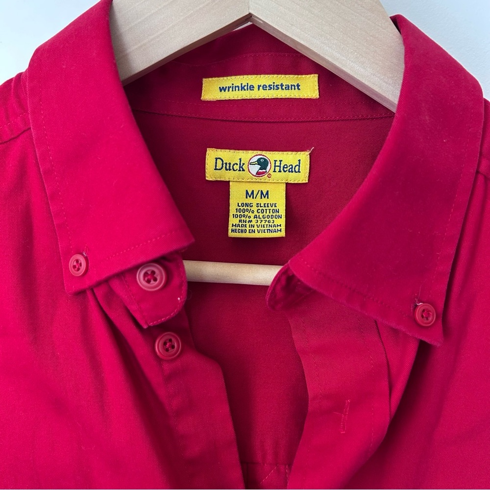 Vintage Duck Head Men's Red Button-Down Shirt with Button-Down Collar Medium